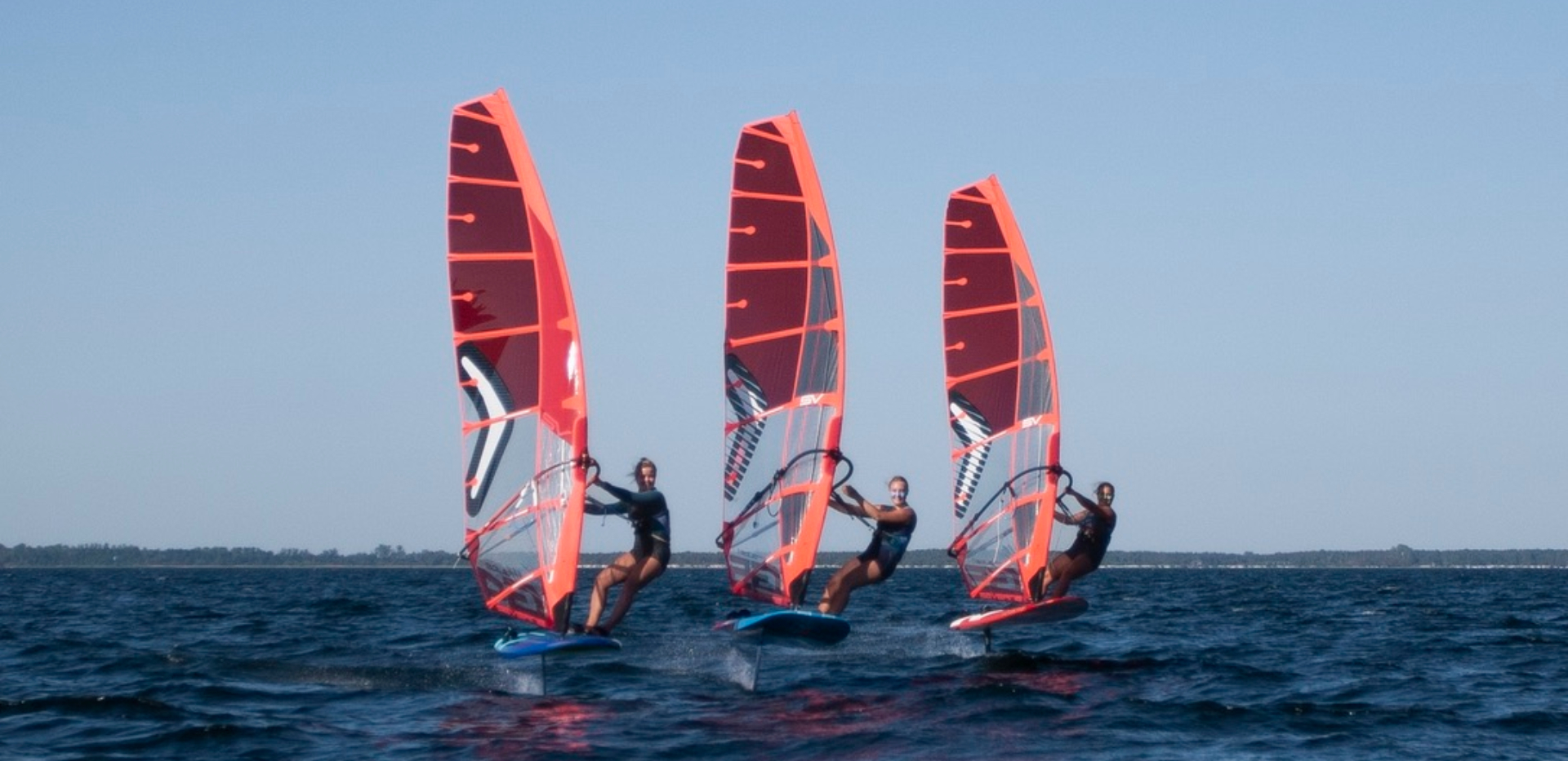Read more about the article Interviewing the World of Windsurf Girls – WOW