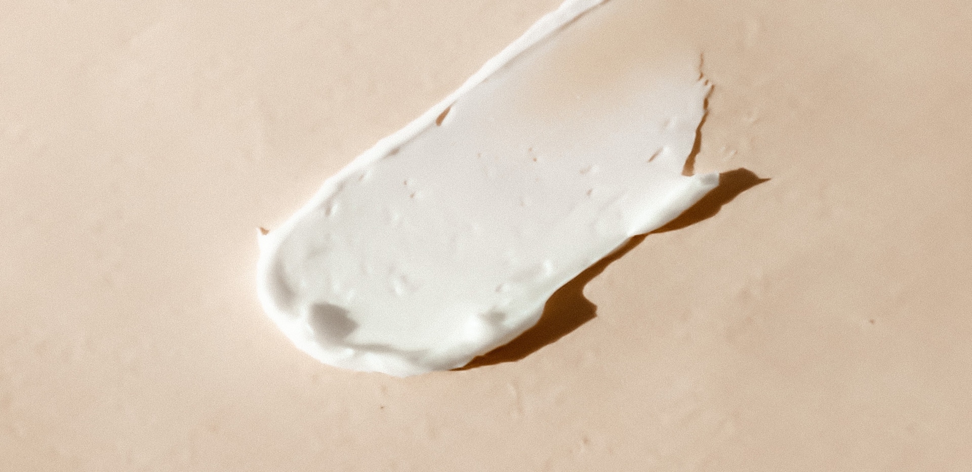 Read more about the article The Ultimate Guide to Retinol: How it Transforms Your Skin And Why it’s Safe