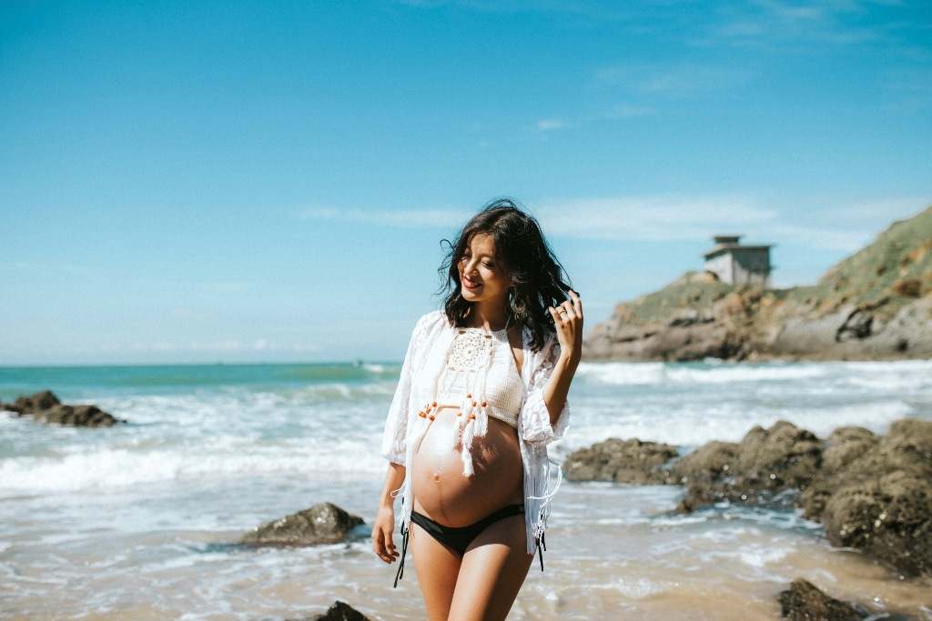 11 Toxic Sunscreen Ingredients to Avoid in 2024